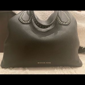 Michael Kors purse (black)